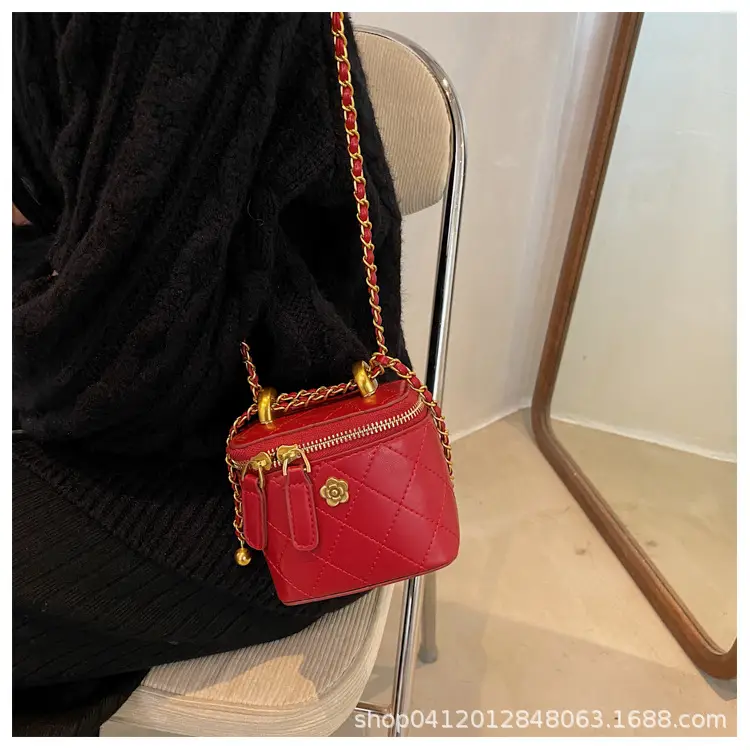 White Quilted Mini Shoulder Bag with Gold Chain — feature 18