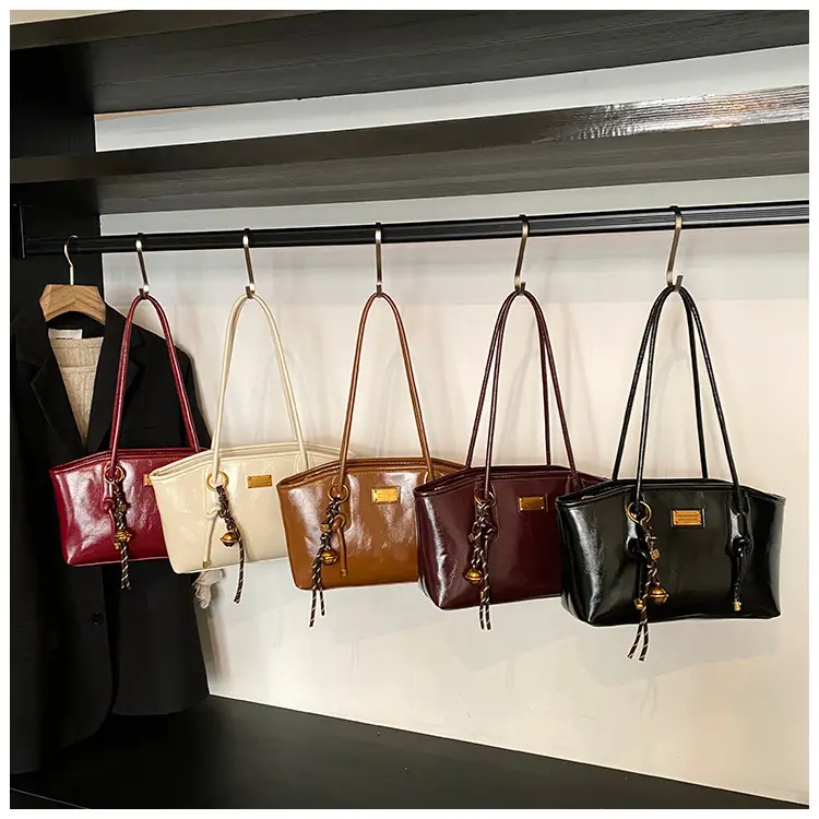 Black Leather Shoulder Tote Bag for Women 2025 — feature 1