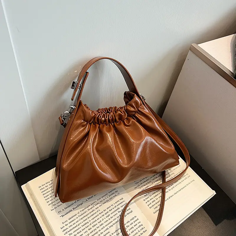 2024 New Fashion Shoulder Crossbody Bag Olive Gloss - Image 4