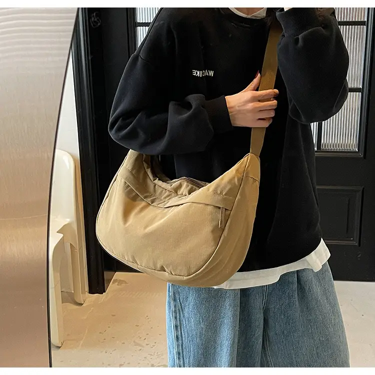 Women's Large Capacity Navy Blue Shoulder Crossbody Bag — feature 10
