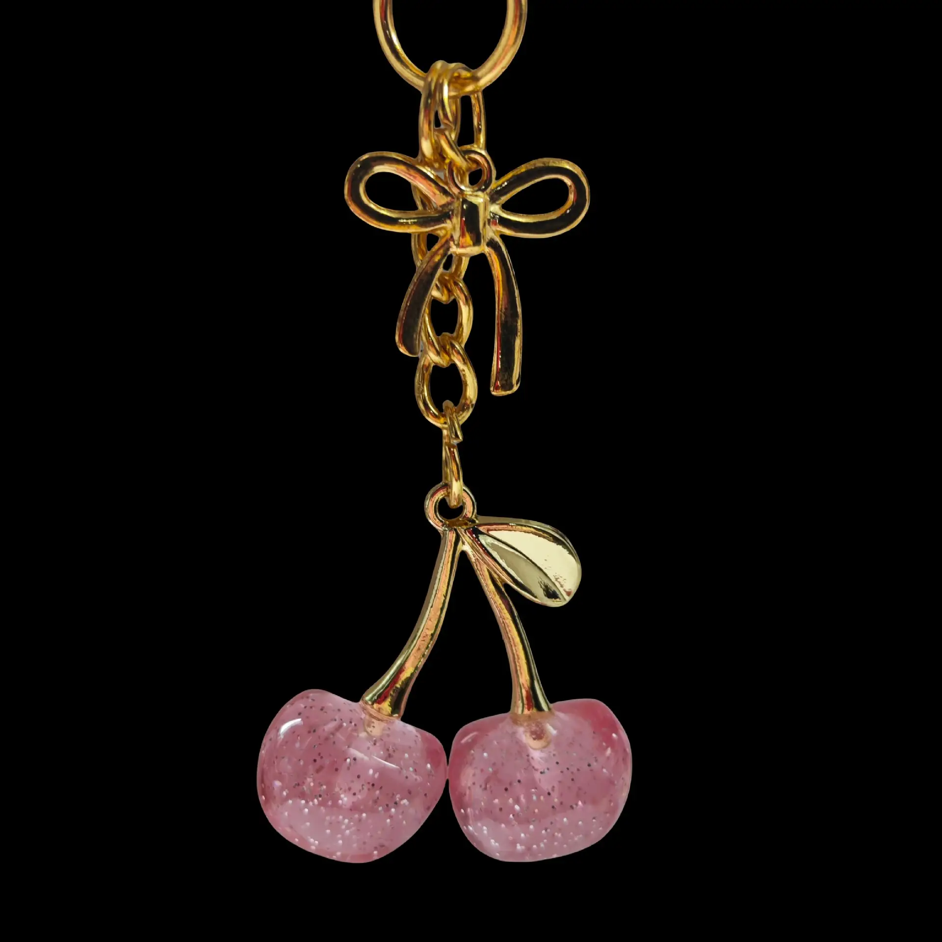 Golden Crystal Keychain with Bow Pendant Design — feature 4