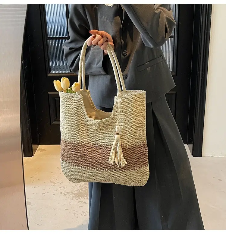 Women Woven Straw Shoulder Bag Large Capacity Summer Beach Tote — feature 10