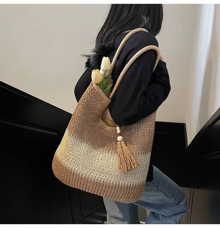 Women Woven Straw Shoulder Bag Large Capacity Summer Beach Tote — feature 7