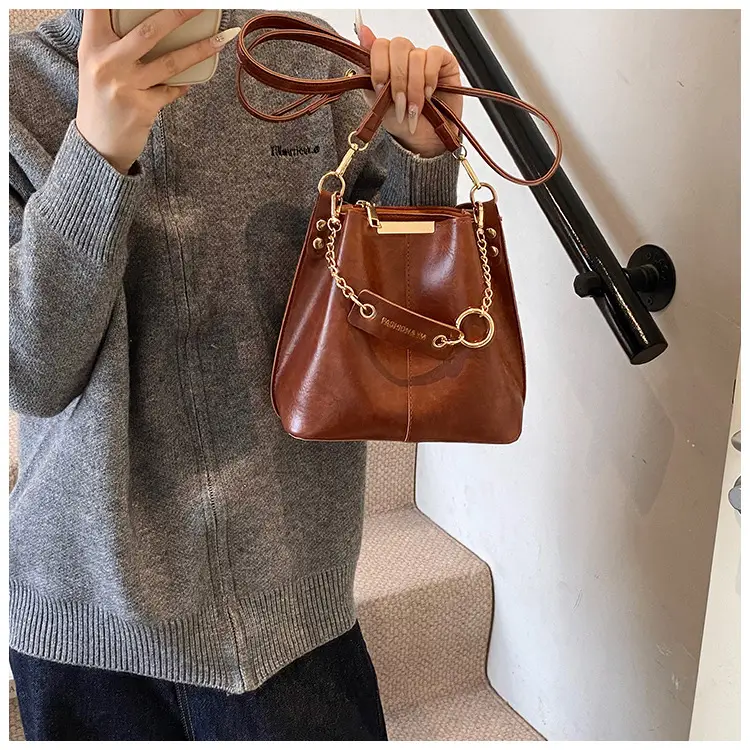 Women's Brown Leather Bucket Bag with Chain Strap — feature 15