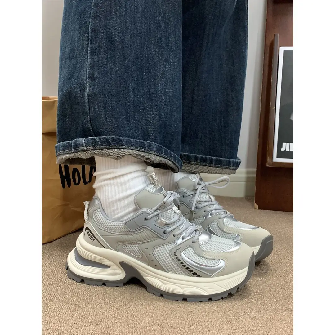 Spring 2025 New Foot Shown Small Mesh sneaker All-match Torre Shoes Women's Casual Breathable Internet Celebrity Running Shoes — feature 1