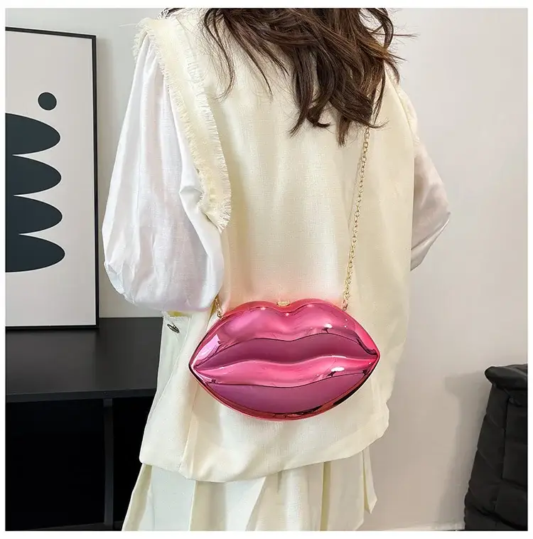 Lip-Shaped Gold Crossbody Bag for Women — feature 12