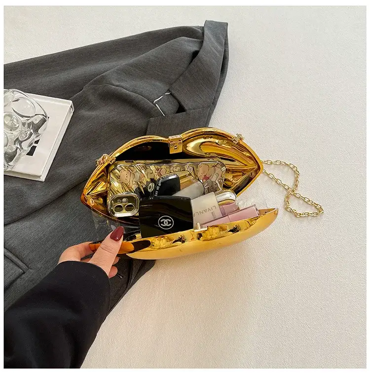 Lip-Shaped Gold Crossbody Bag for Women — feature 7