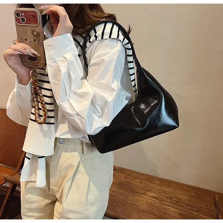 Red Women's Shoulder Bag 2025 Casual Elegant Design — feature 25