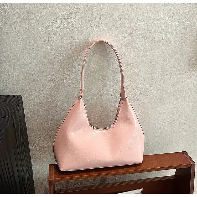 Red Women's Shoulder Bag 2025 Casual Elegant Design — feature 48