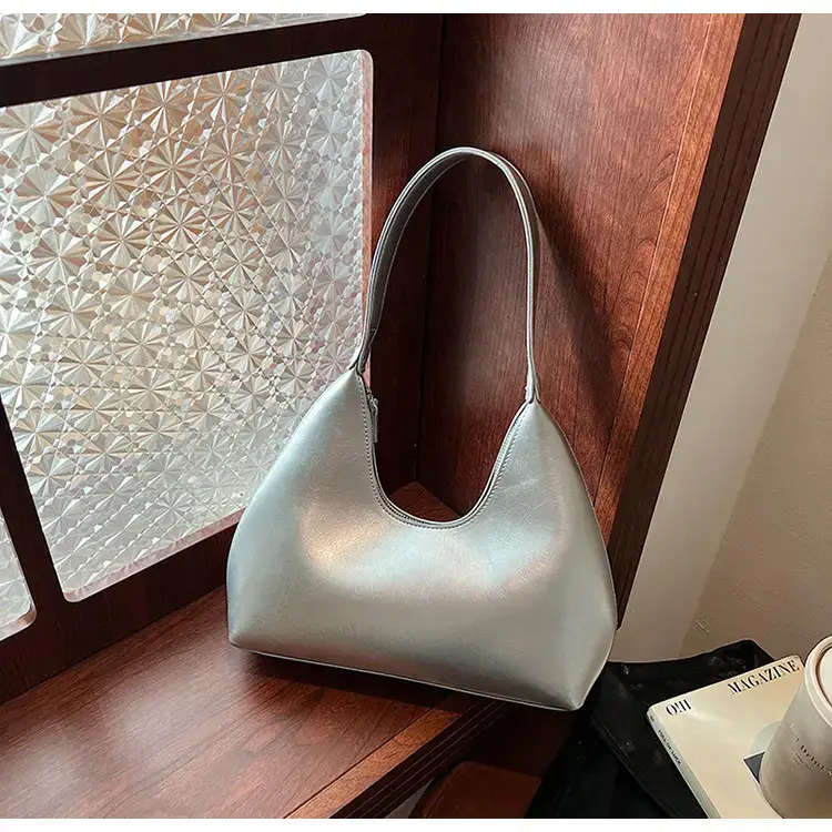 Red Women's Shoulder Bag 2025 Casual Elegant Design — feature 49