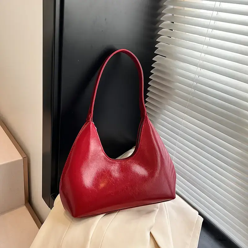 Red Women's Shoulder Bag 2025 Casual Elegant Design - Image 8