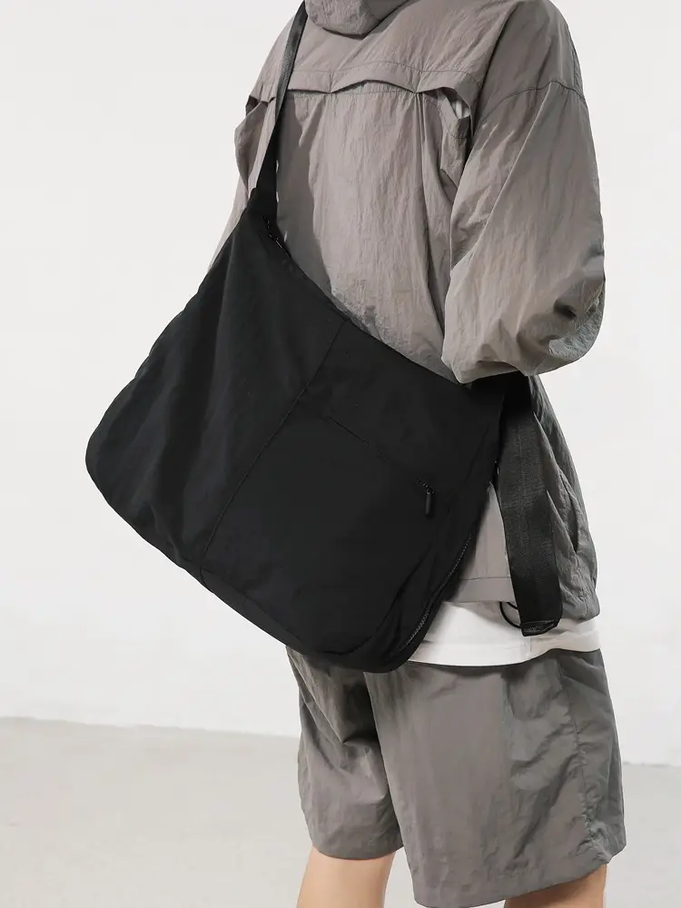 Women's Large Capacity Japanese Luggage Shoulder Bag Black - Image 4