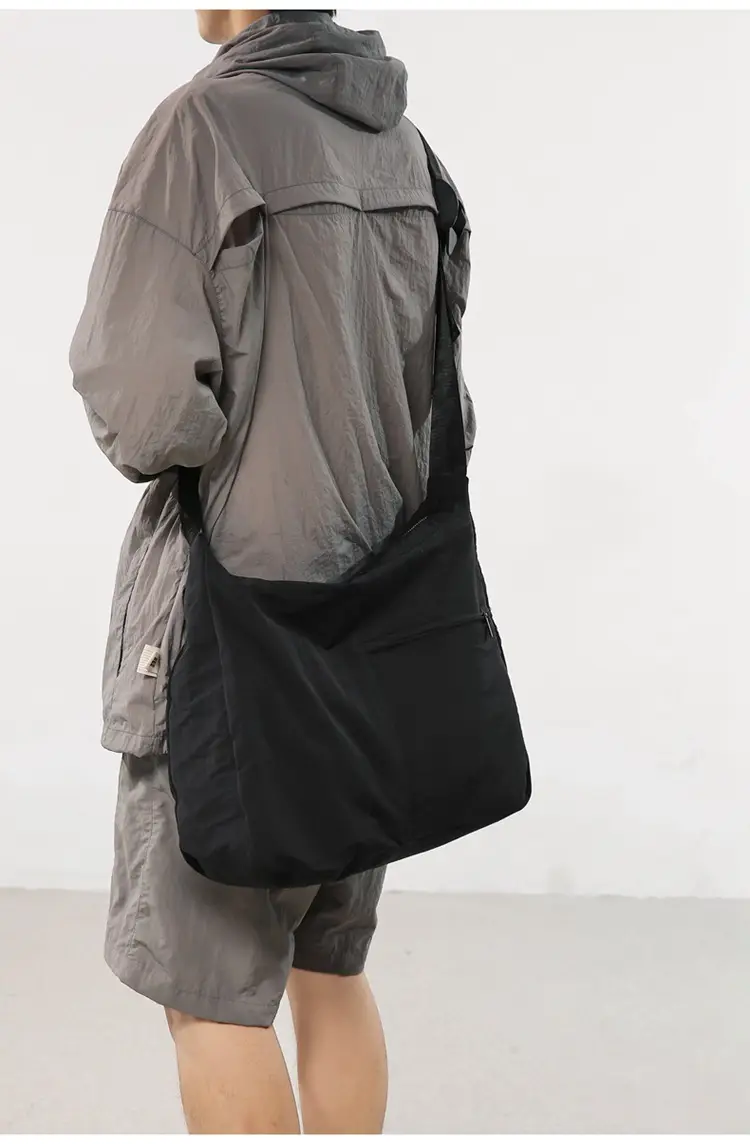 Women's Large Capacity Japanese Luggage Shoulder Bag Black — feature 10