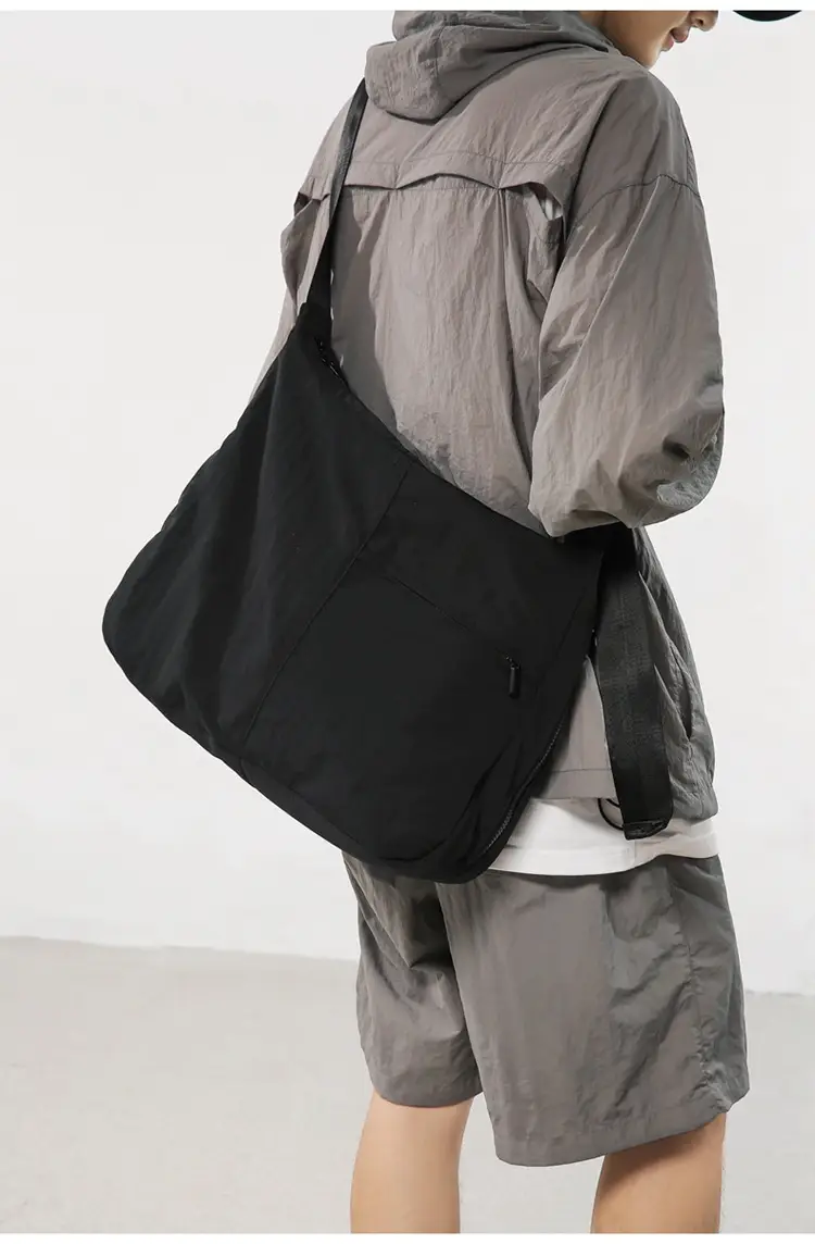 Women's Large Capacity Japanese Luggage Shoulder Bag Black — feature 9