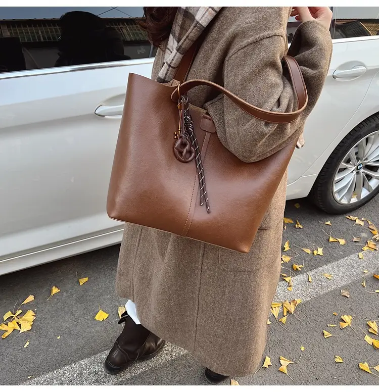 Brown Leather Cross-Border Tote Bag for Women 2026 — feature 10