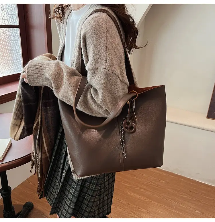Brown Leather Cross-Border Tote Bag for Women 2026 — feature 14