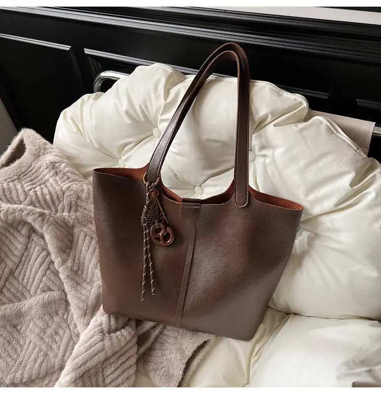 Brown Leather Cross-Border Tote Bag for Women 2026 — feature 28