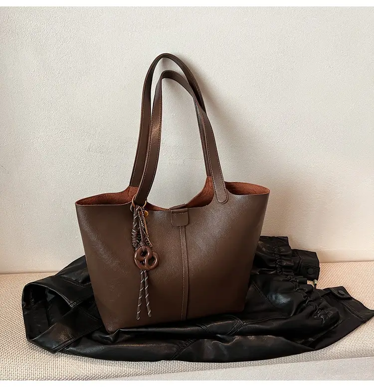 Brown Leather Cross-Border Tote Bag for Women 2026 — feature 47