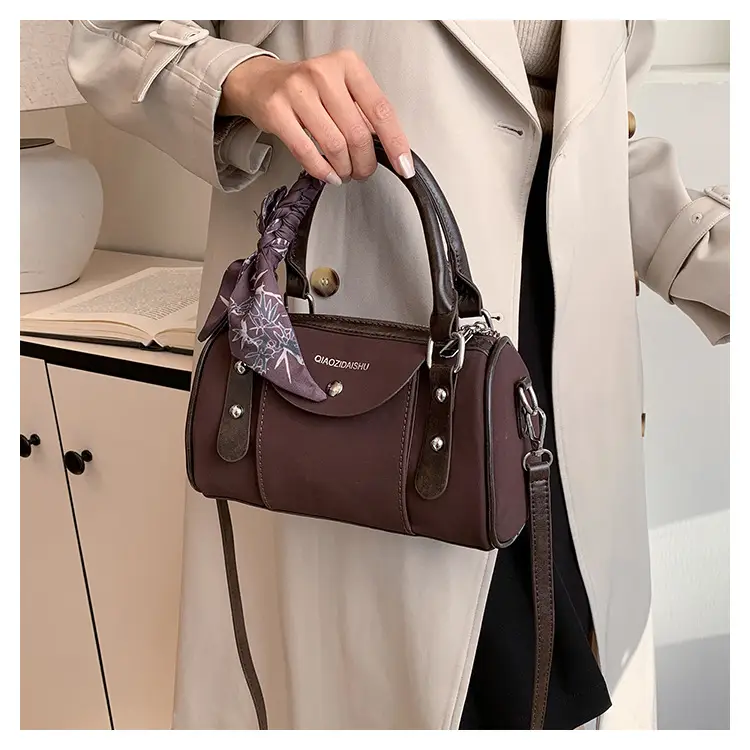 Women Cross-Border Luxury Brown Shoulder Bag 2026 — feature 18