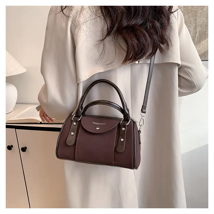 Women Cross-Border Luxury Brown Shoulder Bag 2026 — feature 21