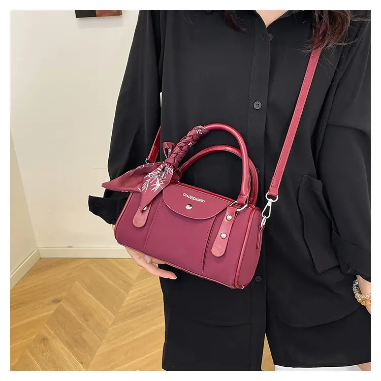 Women Cross-Border Luxury Brown Shoulder Bag 2026 — feature 25