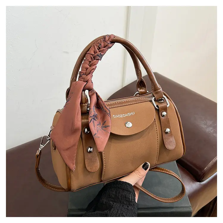 Women Cross-Border Luxury Brown Shoulder Bag 2026 — feature 27