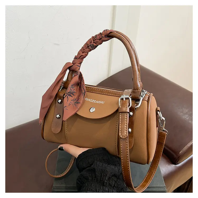 Women Cross-Border Luxury Brown Shoulder Bag 2026 — feature 28