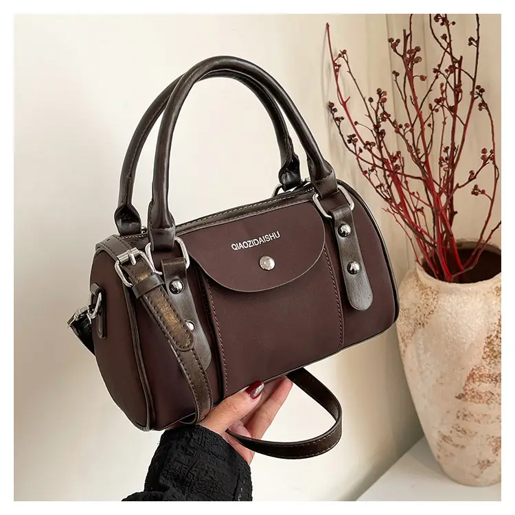 Women Cross-Border Luxury Brown Shoulder Bag 2026 — feature 39