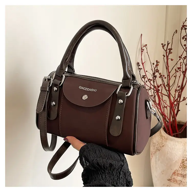 Women Cross-Border Luxury Brown Shoulder Bag 2026 — feature 40