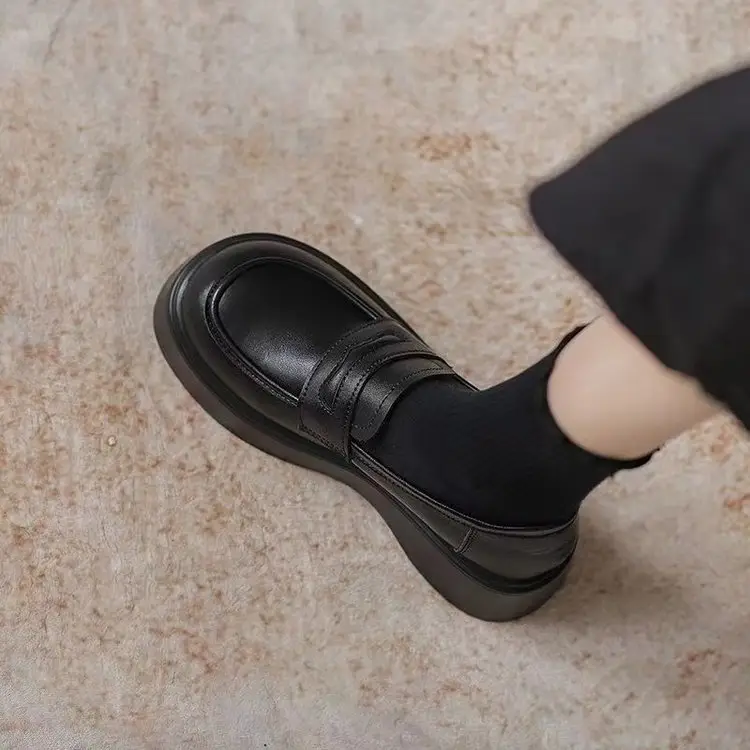 Jk Uniform Small Leather Shoes for Women 2025 New Spring Soft-Soled Campus Loafers Ins Versatile Soft Leather Flats Thick-Soled - Image 4
