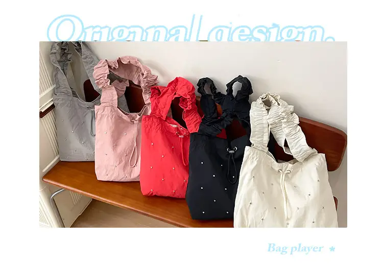 Black Pleated Shoulder Bag for Women 2025 New Arrival — feature 1