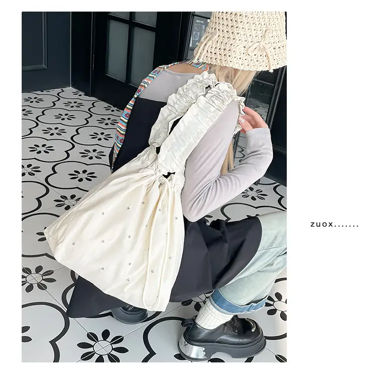 Black Pleated Shoulder Bag for Women 2025 New Arrival — feature 11