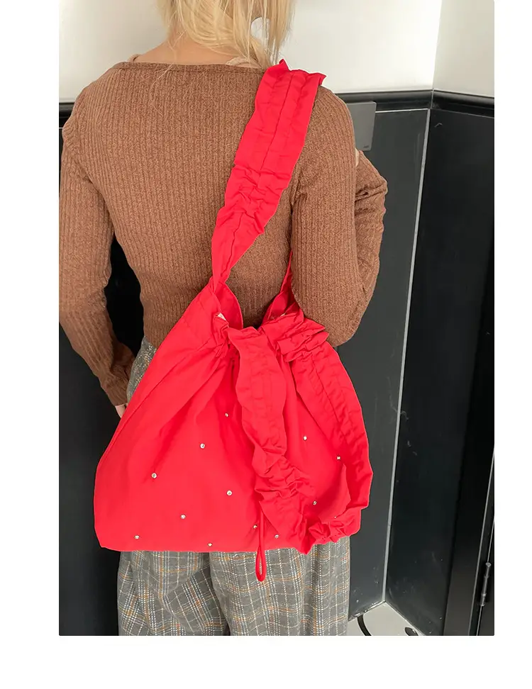 Black Pleated Shoulder Bag for Women 2025 New Arrival — feature 25