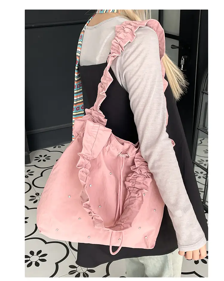 Black Pleated Shoulder Bag for Women 2025 New Arrival — feature 29