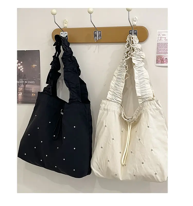 Black Pleated Shoulder Bag for Women 2025 New Arrival — feature 36