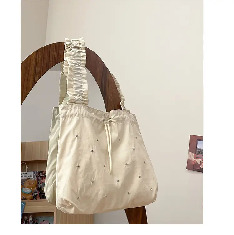 Black Pleated Shoulder Bag for Women 2025 New Arrival — feature 41