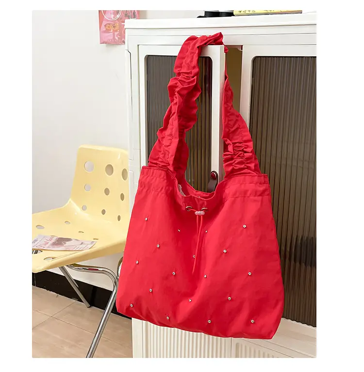 Black Pleated Shoulder Bag for Women 2025 New Arrival — feature 44