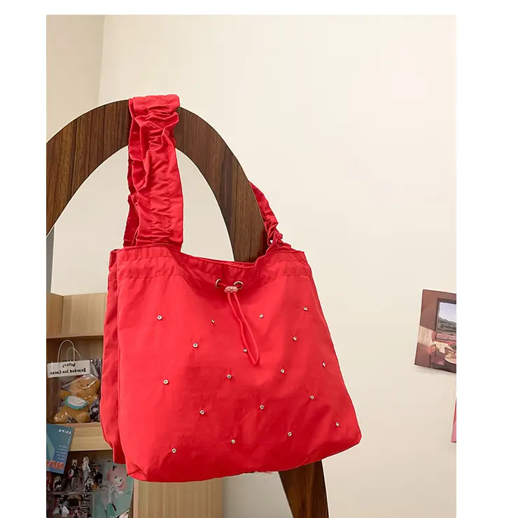 Black Pleated Shoulder Bag for Women 2025 New Arrival — feature 45