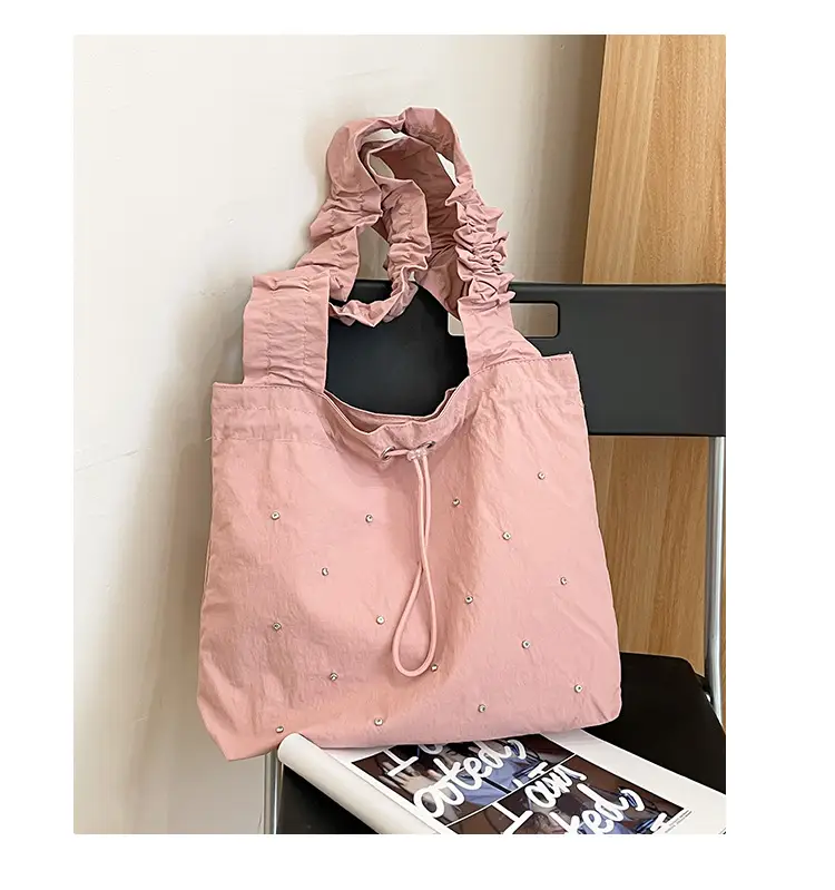 Black Pleated Shoulder Bag for Women 2025 New Arrival — feature 47