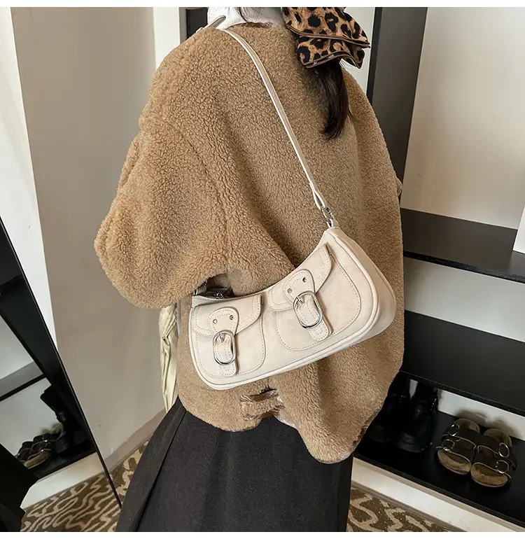 Trendy Women's Tan Shoulder Bag with Adjustable Strap — feature 28