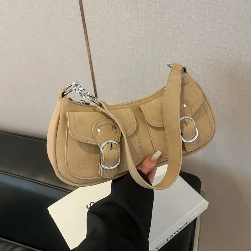 Trendy Women's Tan Shoulder Bag with Adjustable Strap - Image 5