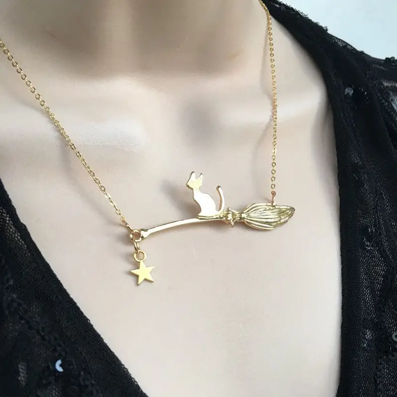 Black Cat Wing Necklace for Women Gold Chain — feature 6