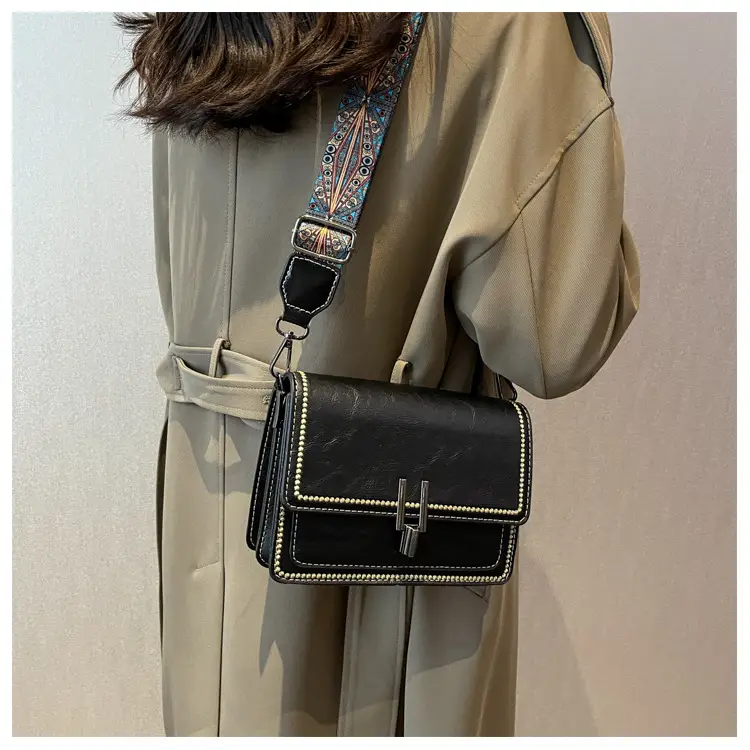 Retro Textured Brown Shoulder Bag with Wide Strap — feature 19