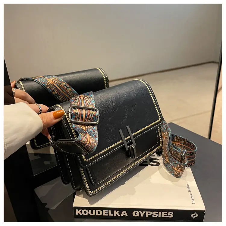 Retro Textured Brown Shoulder Bag with Wide Strap — feature 28