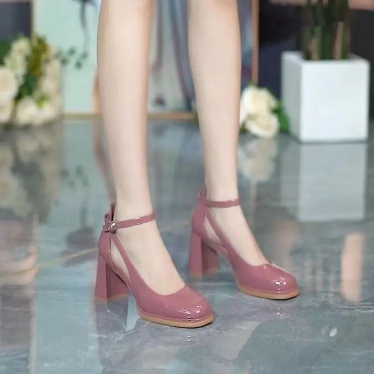 Thick heel shoes Korean fashion small leather shoes 2025 summer new round toe work shoes high heels women's round toe sandals — feature 7