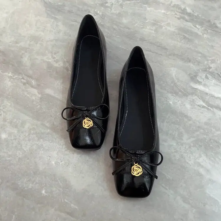 Women's French Style Flat Shoes Brown Black Square Toe Low Mouth — feature 11
