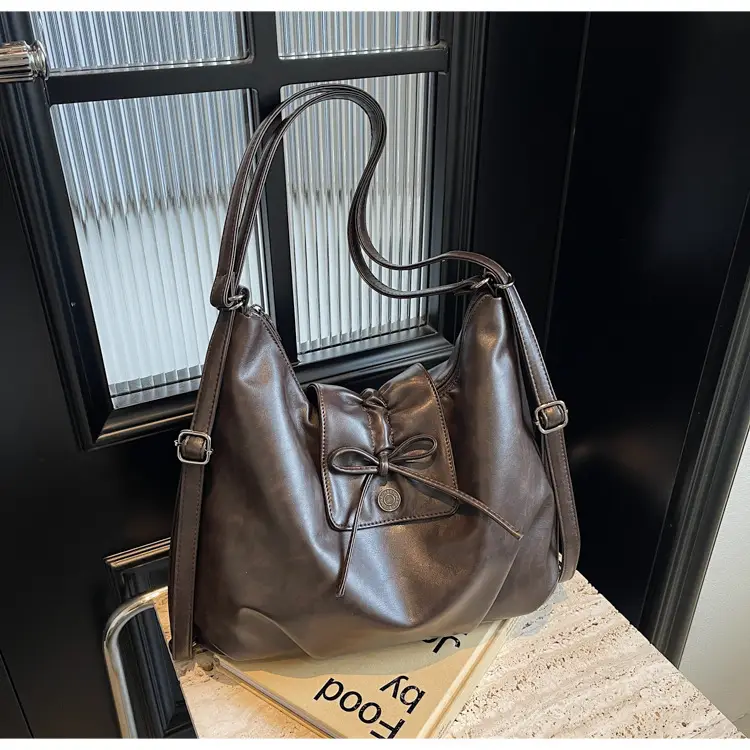Black Pleated Shoulder Bag with Bow for Women 2026 — feature 20