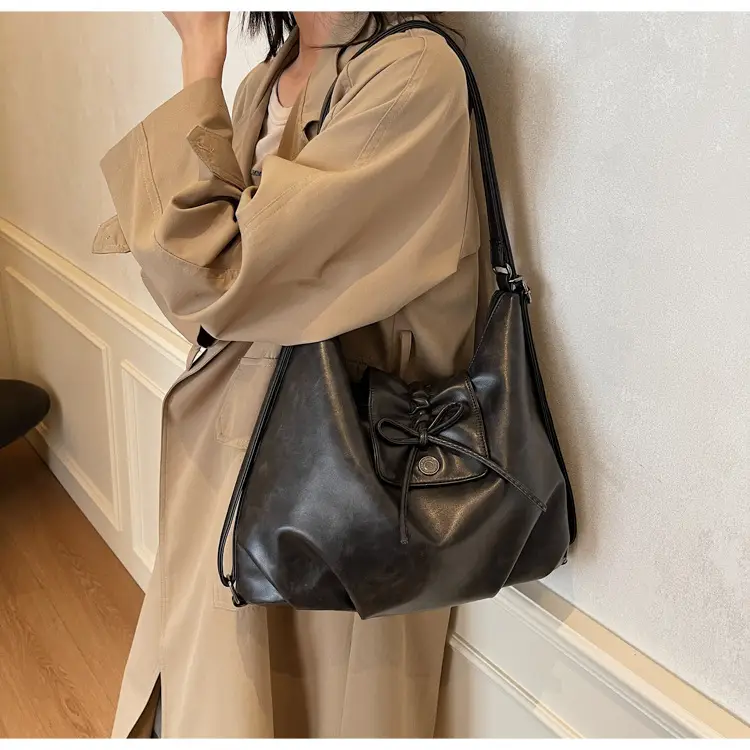 Black Pleated Shoulder Bag with Bow for Women 2026 — feature 26