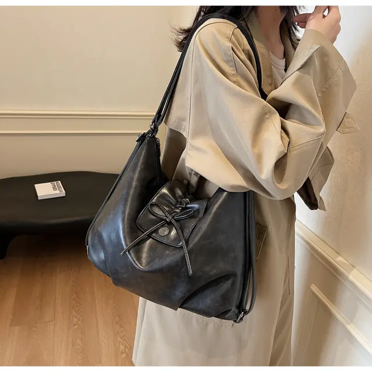 Black Pleated Shoulder Bag with Bow for Women 2026 — feature 27