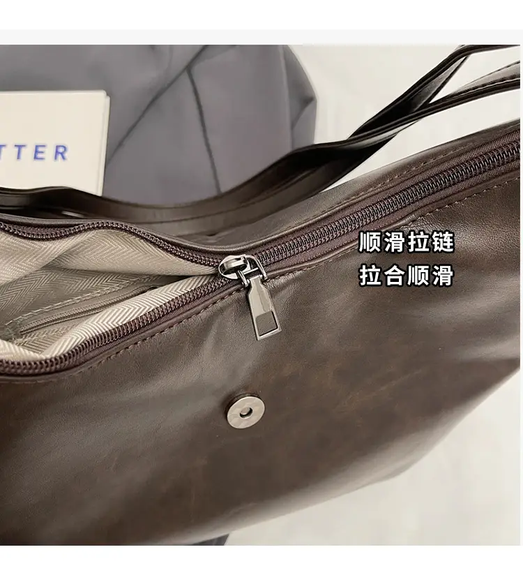 Black Pleated Shoulder Bag with Bow for Women 2026 — feature 6